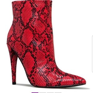 Shoe Dazzle red snake embossed Clarice bootie